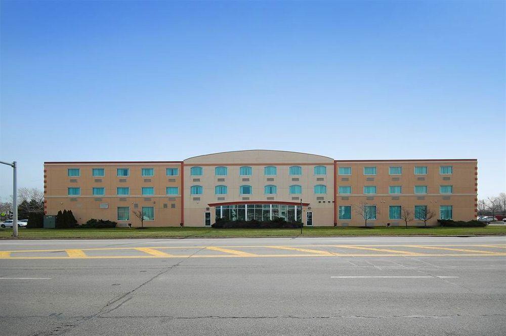 Best Western Airport Inn & Suites Cleveland Brook Park Luaran gambar