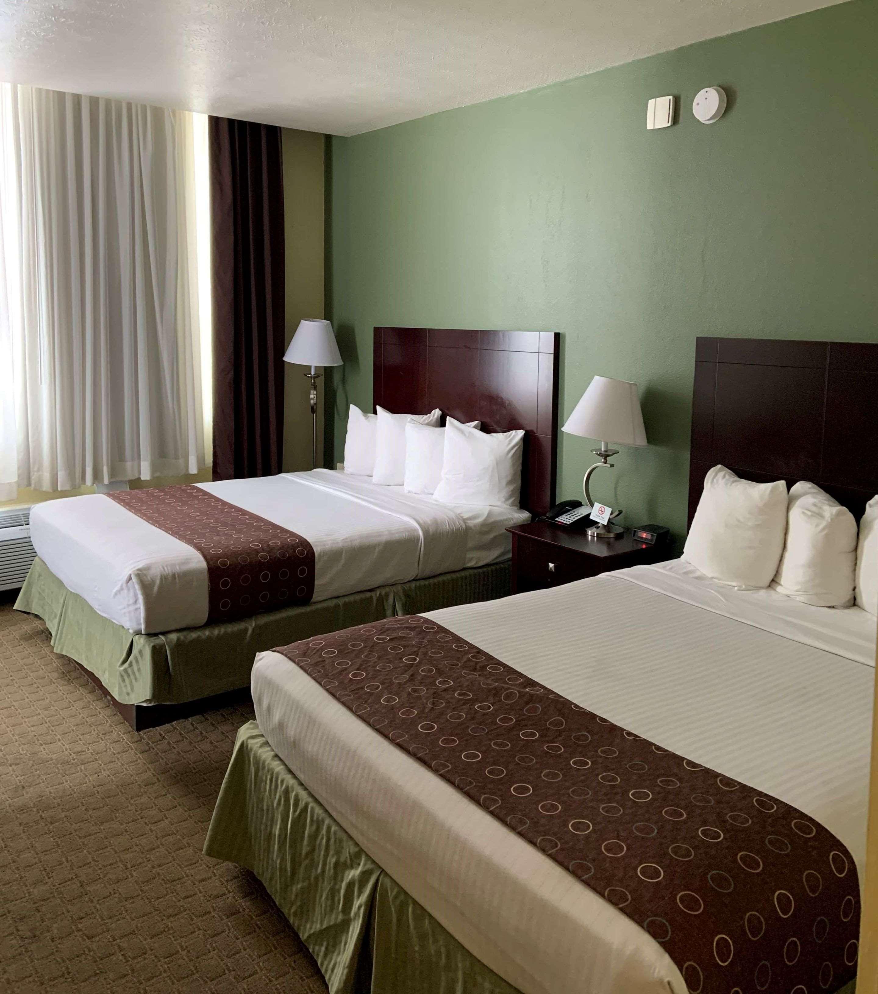 Best Western Airport Inn & Suites Cleveland Brook Park Luaran gambar