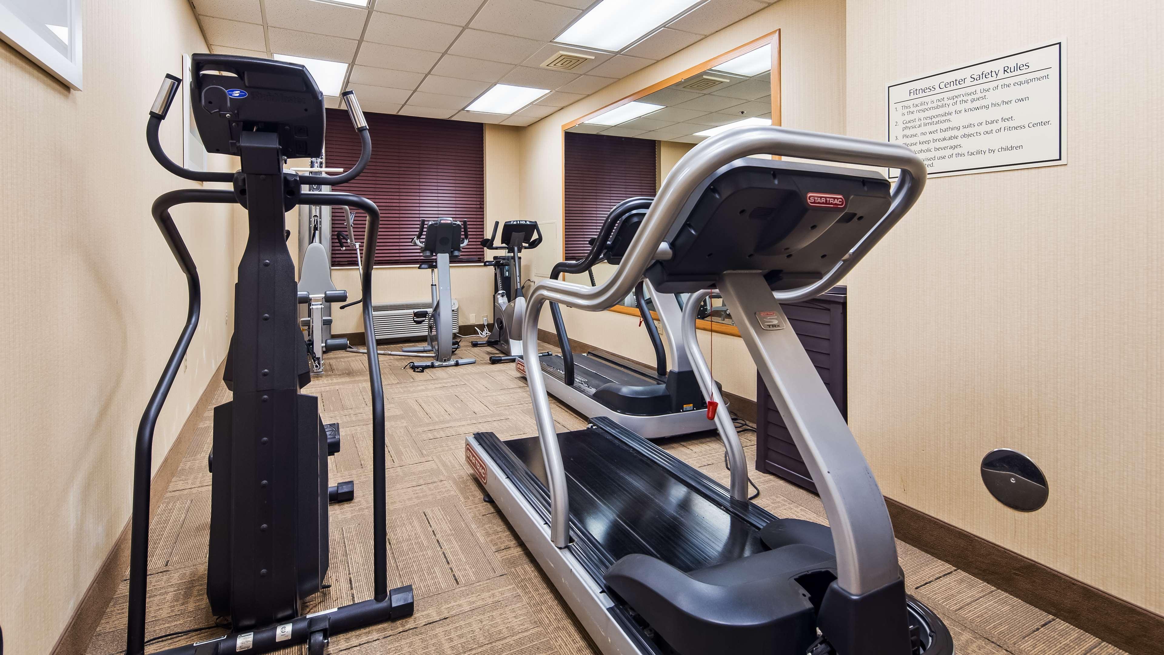 Best Western Airport Inn & Suites Cleveland Brook Park Luaran gambar