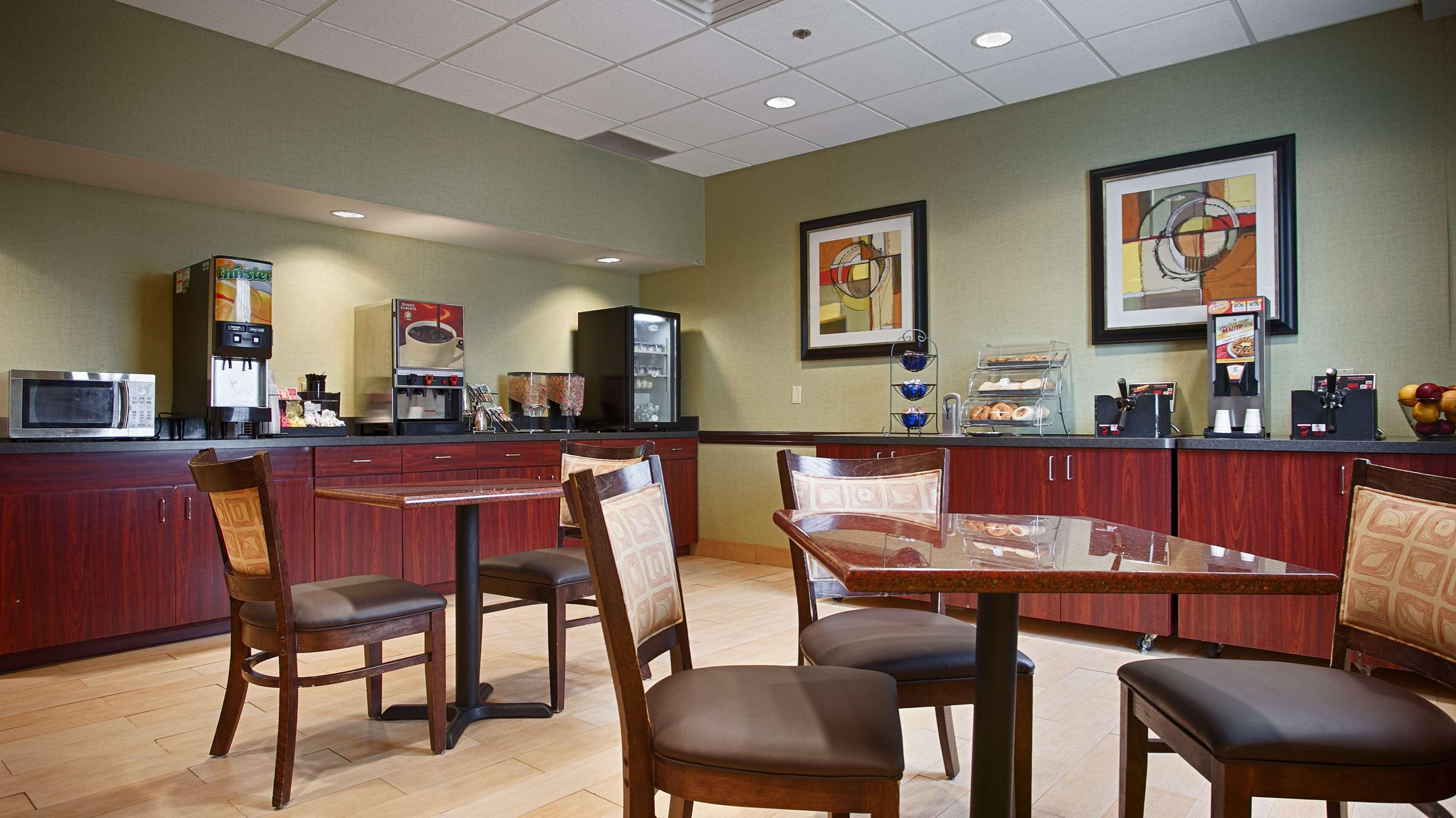 Best Western Airport Inn & Suites Cleveland Brook Park Luaran gambar