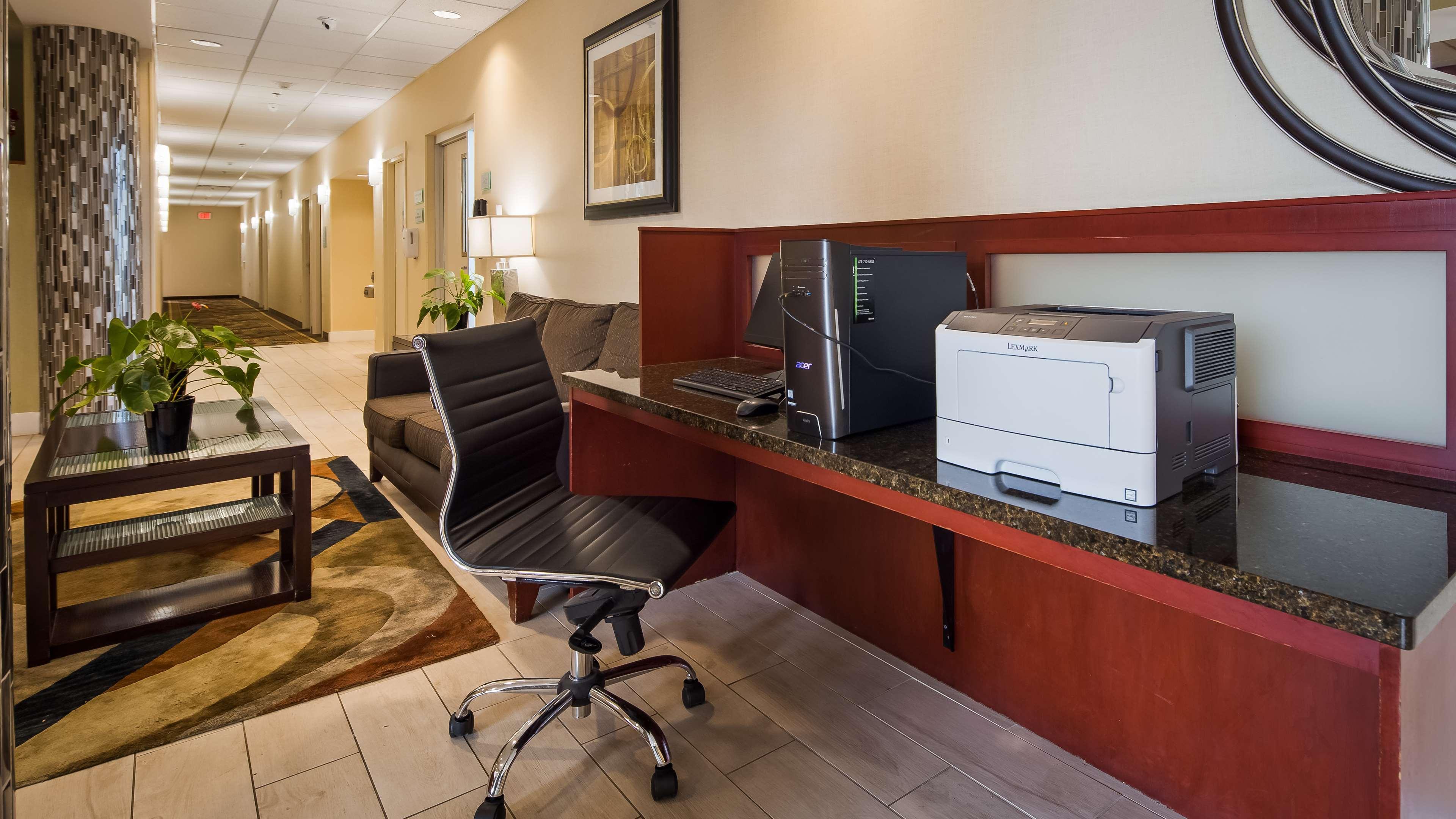 Best Western Airport Inn & Suites Cleveland Brook Park Luaran gambar